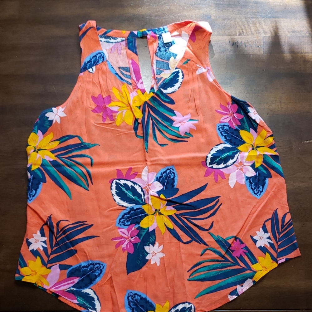 Old Navy Sleeveless Tank